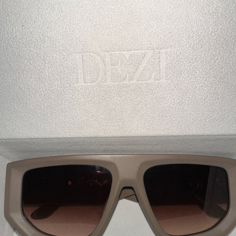 DEZI Sunglasses with Tan Frame and Brown Lenses